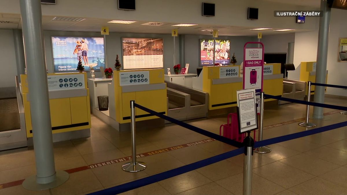 Cestující z Koreje dál létají do Česka, ruší se jen přímé lety, říká odbornice